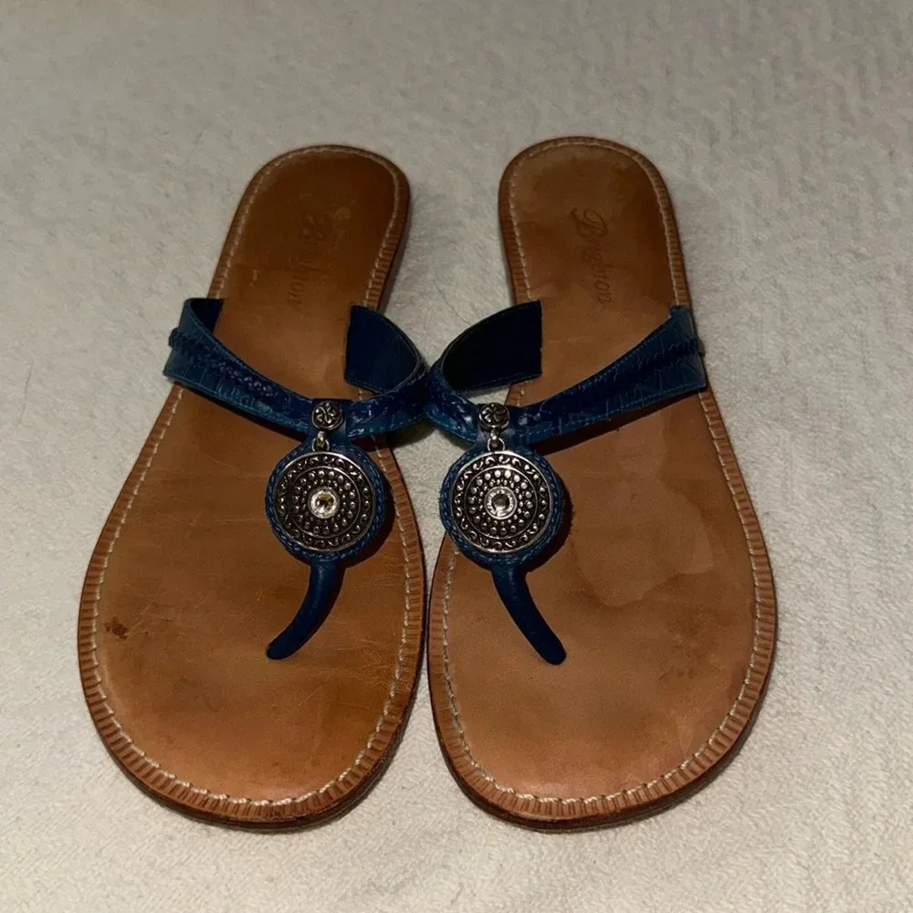 Brighton “onyx” sandal blue braided leather tan soles crystal medallion size 6.5
